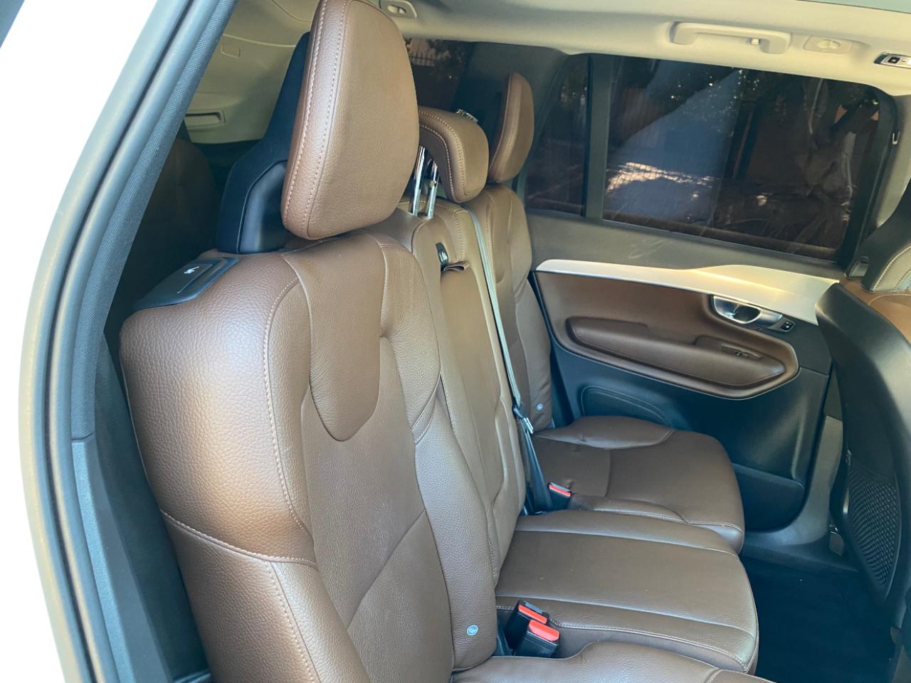 Volvo XC90 T5 AWD Momentum 2019