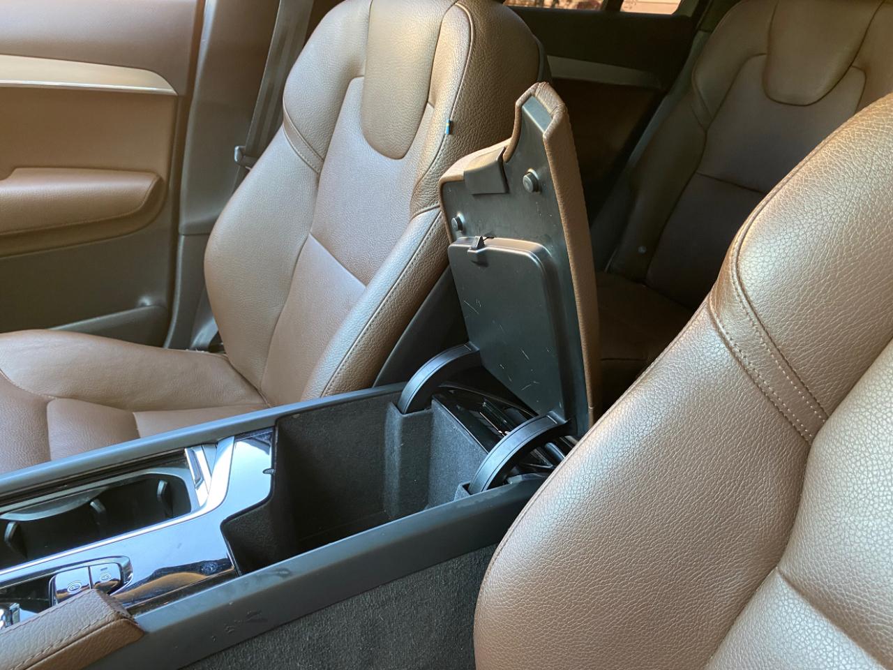 Volvo XC90 T5 AWD Momentum 2019