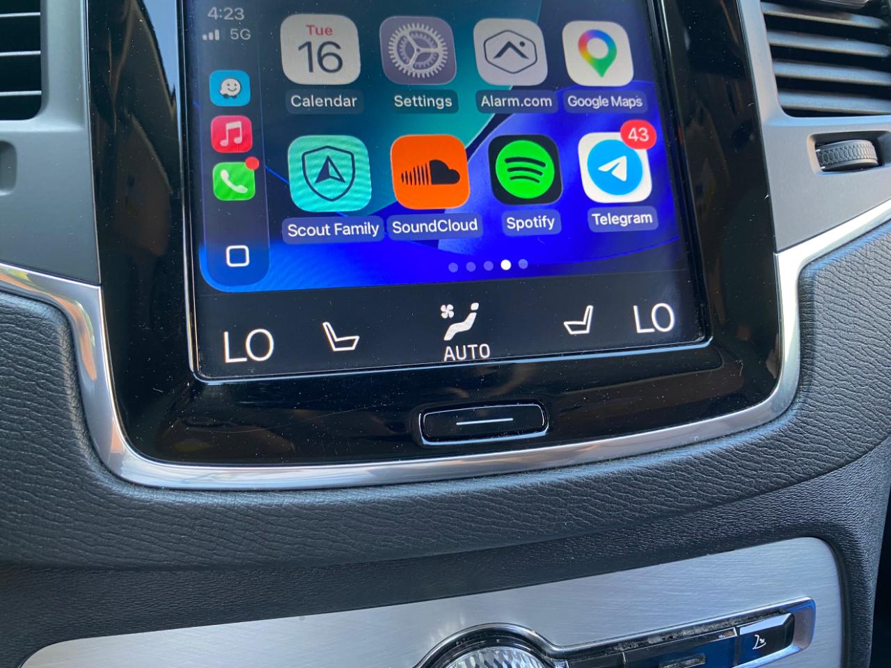 Volvo XC90 T5 AWD Momentum 2019