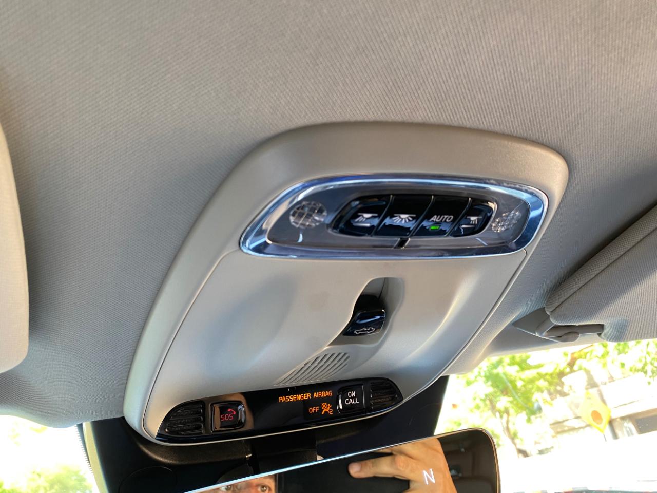 Volvo XC90 T5 AWD Momentum 2019
