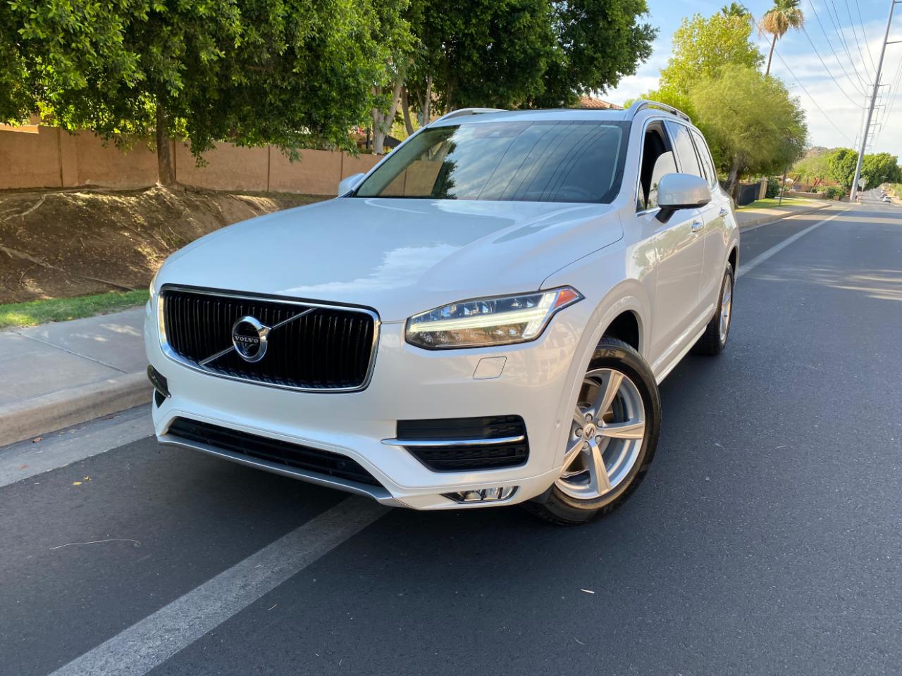 Volvo XC90 T5 AWD Momentum 2019