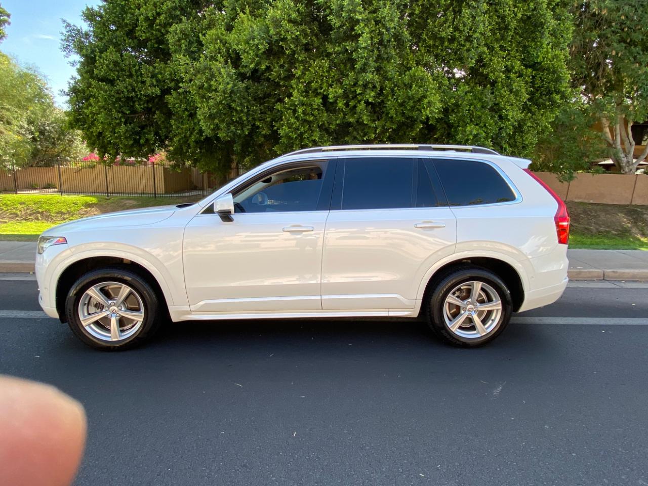 Volvo XC90 T5 AWD Momentum 2019