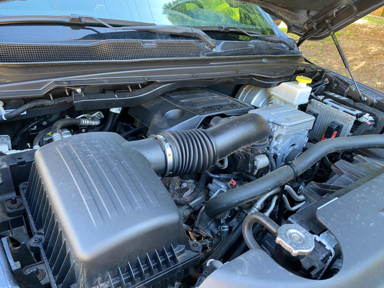 RAM 1500 Big Horn 4x4 Crew Cab 5'7" Box 2021
