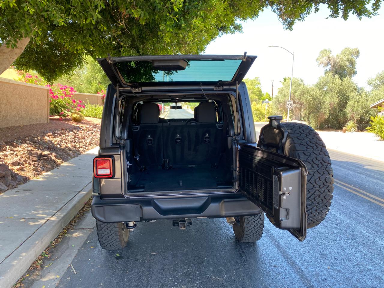 Jeep Wrangler Unlimited Sport 4x4 2018