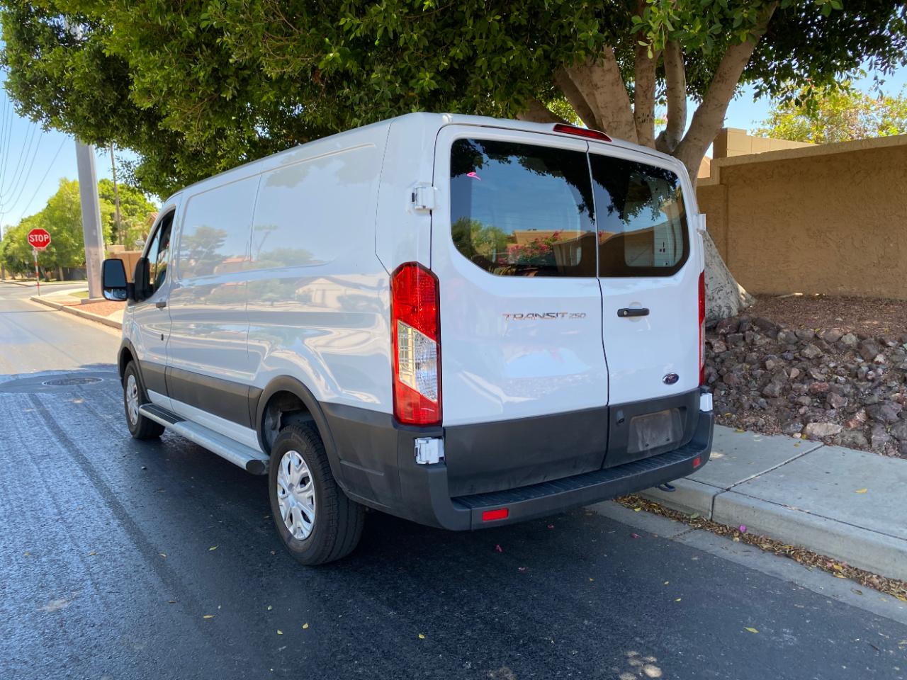 Ford Transit Cargo Van T-250 130" Low Rf 9070 GVWR RWD 2025
