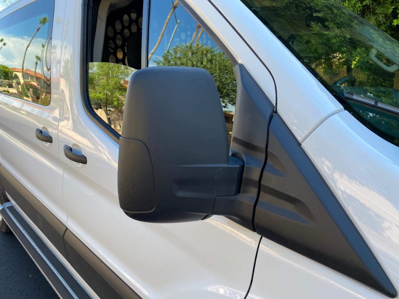 Ford Transit Cargo Van T-250 130" Low Rf 9070 GVWR RWD 2025