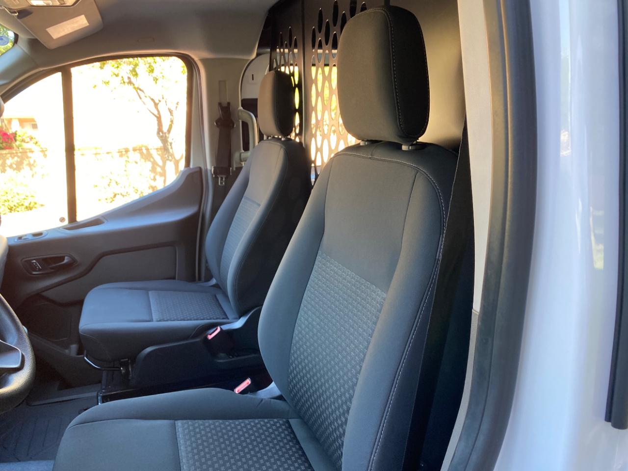 Ford Transit Cargo Van T-250 130" Low Rf 9070 GVWR RWD 2025
