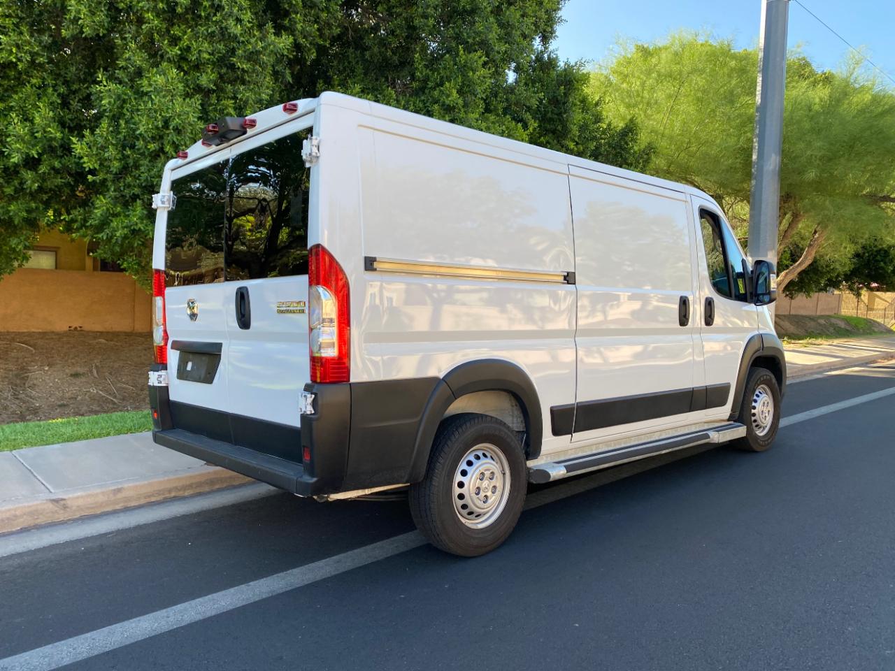 RAM ProMaster Cargo Van Tradesman 2500 Low Roof 136" WB w/Pass Seat 2025