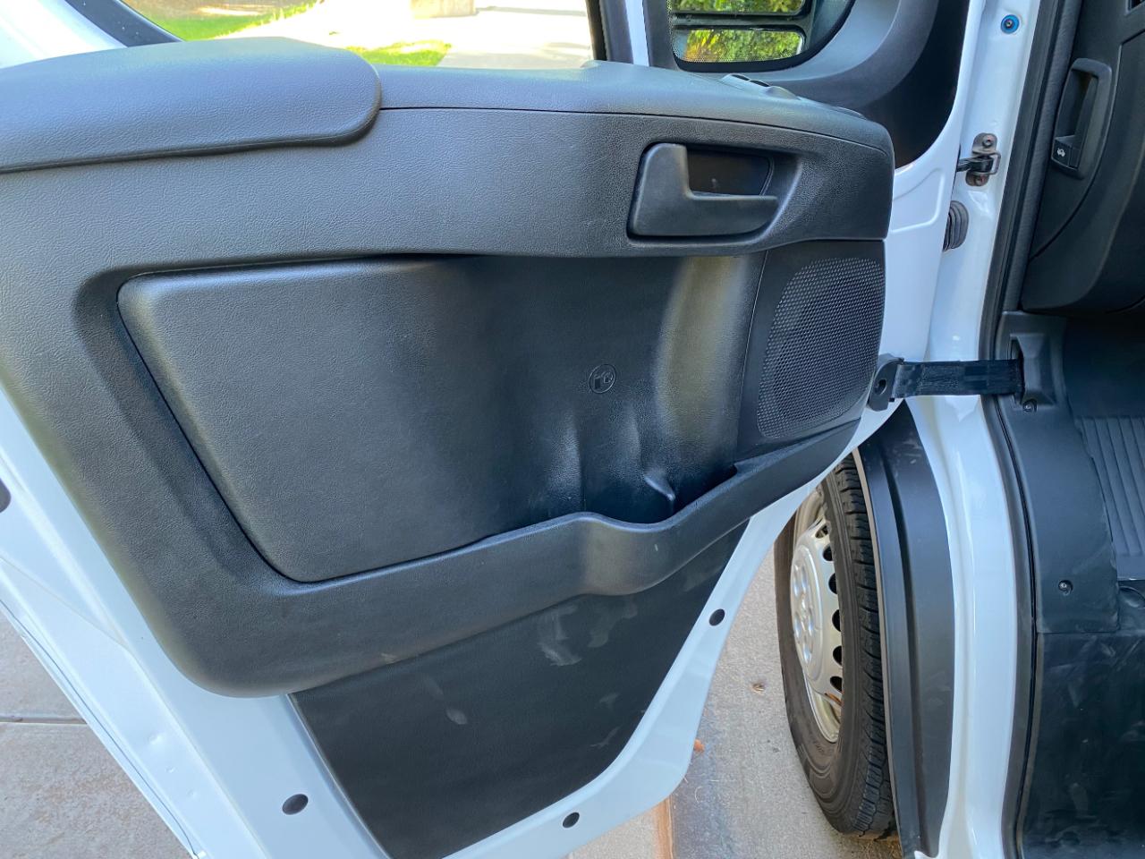 RAM ProMaster Cargo Van Tradesman 2500 Low Roof 136" WB w/Pass Seat 2025
