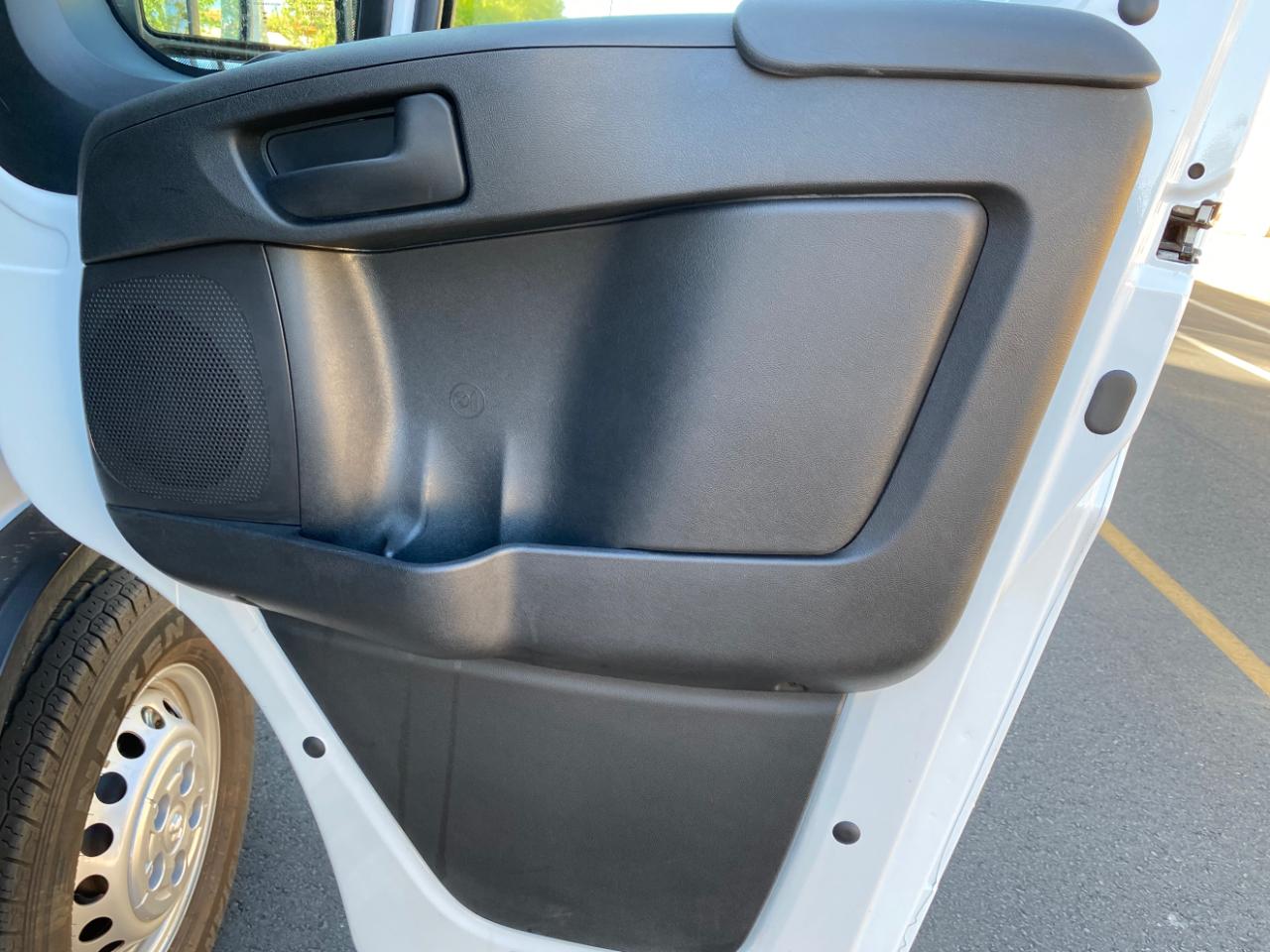 RAM ProMaster Cargo Van Tradesman 2500 Low Roof 136" WB w/Pass Seat 2025