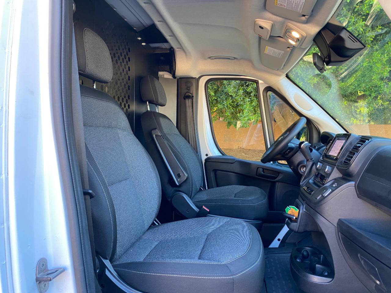RAM ProMaster Cargo Van Tradesman 2500 Low Roof 136" WB w/Pass Seat 2025