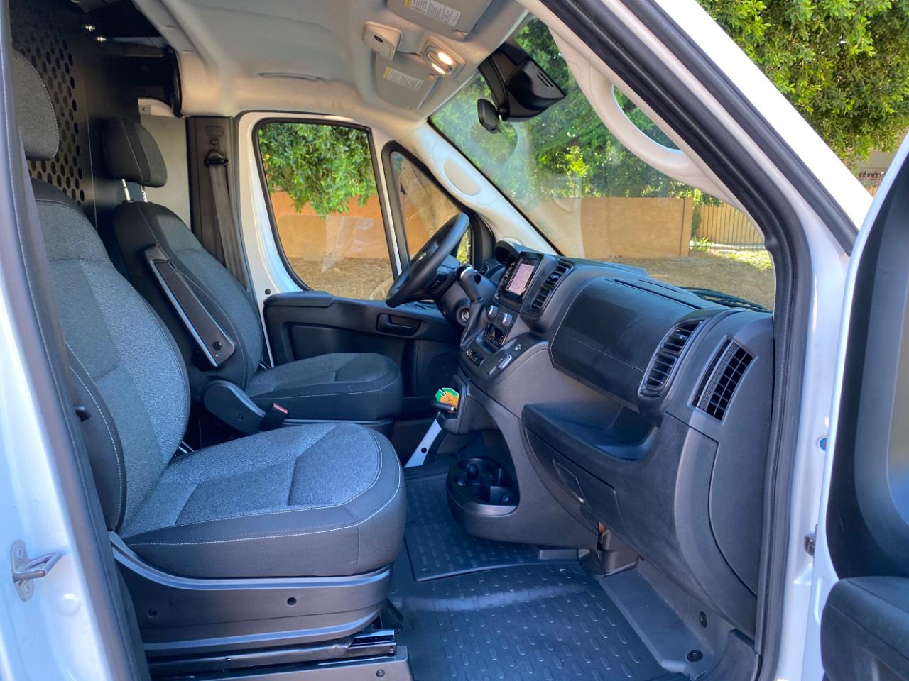 RAM ProMaster Cargo Van Tradesman 2500 Low Roof 136" WB w/Pass Seat 2025