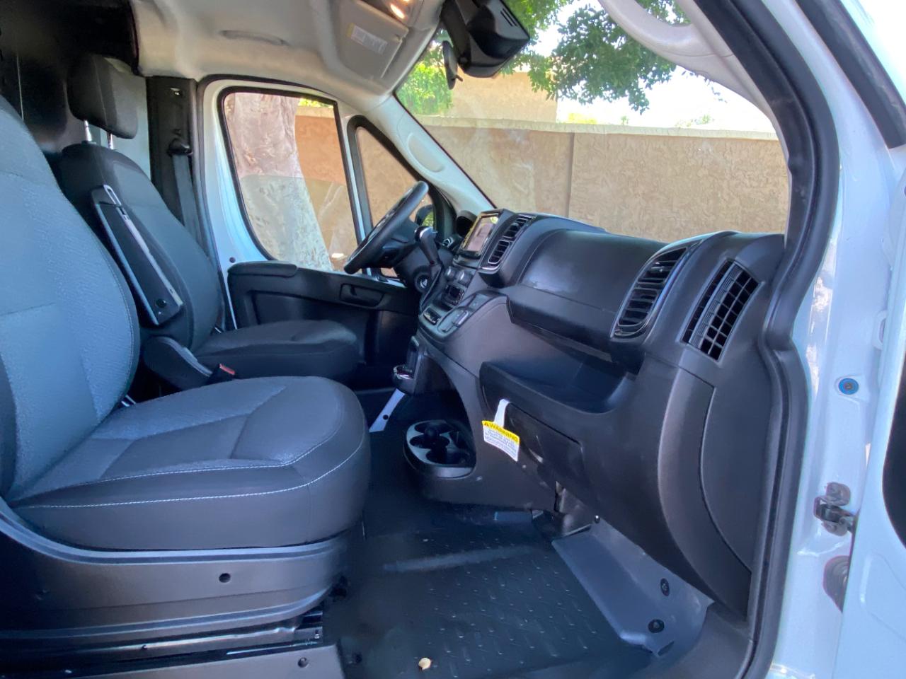 RAM ProMaster Cargo Van Tradesman 2500 Low Roof 136" WB w/Pass Seat 2025