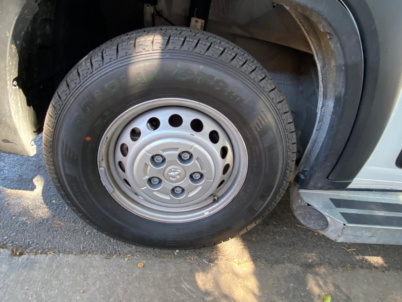 RAM ProMaster Cargo Van Tradesman 2500 Low Roof 136" WB w/Pass Seat 2025