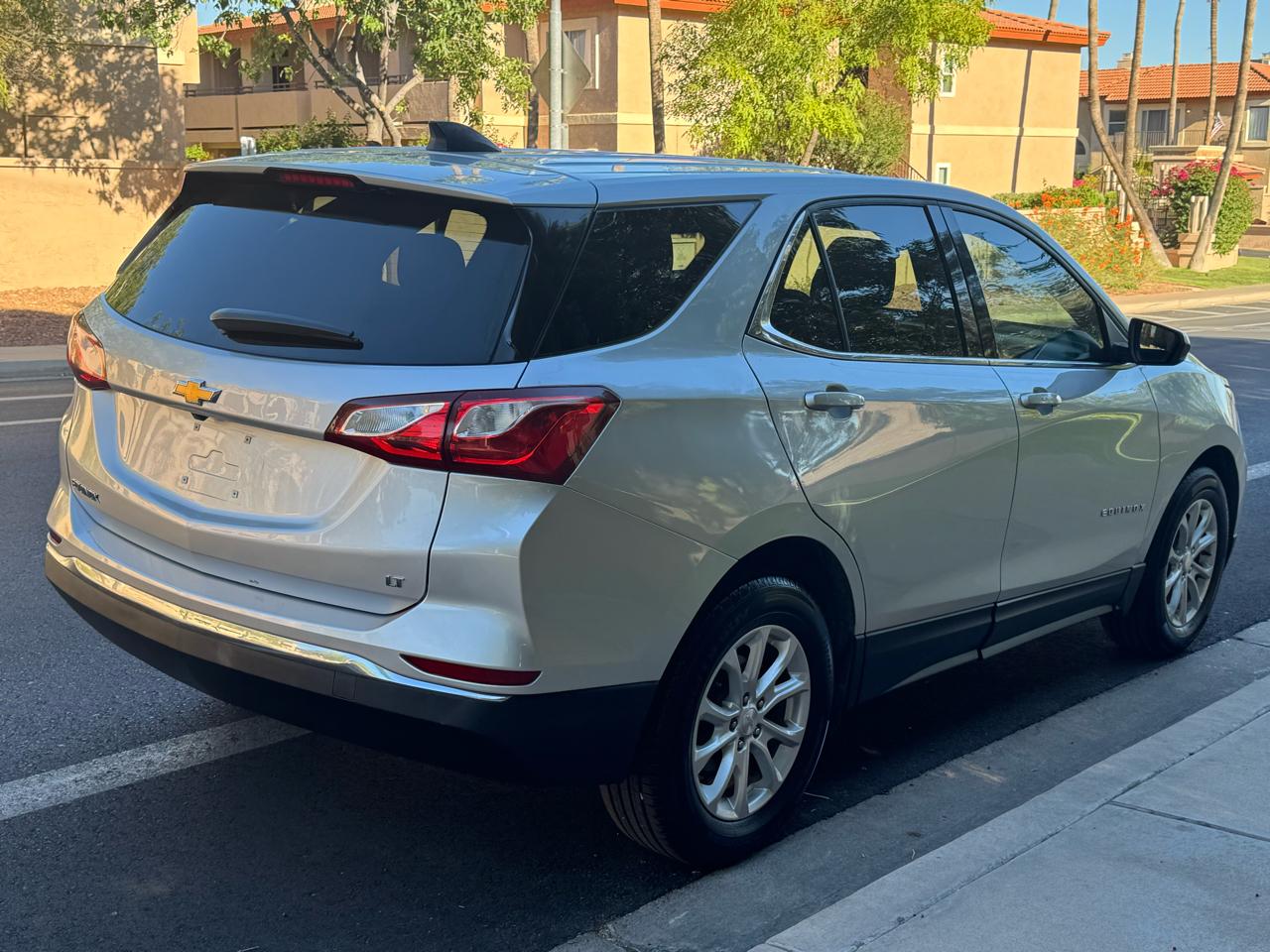 Chevrolet Equinox FWD 4dr LT w/1LT 2020