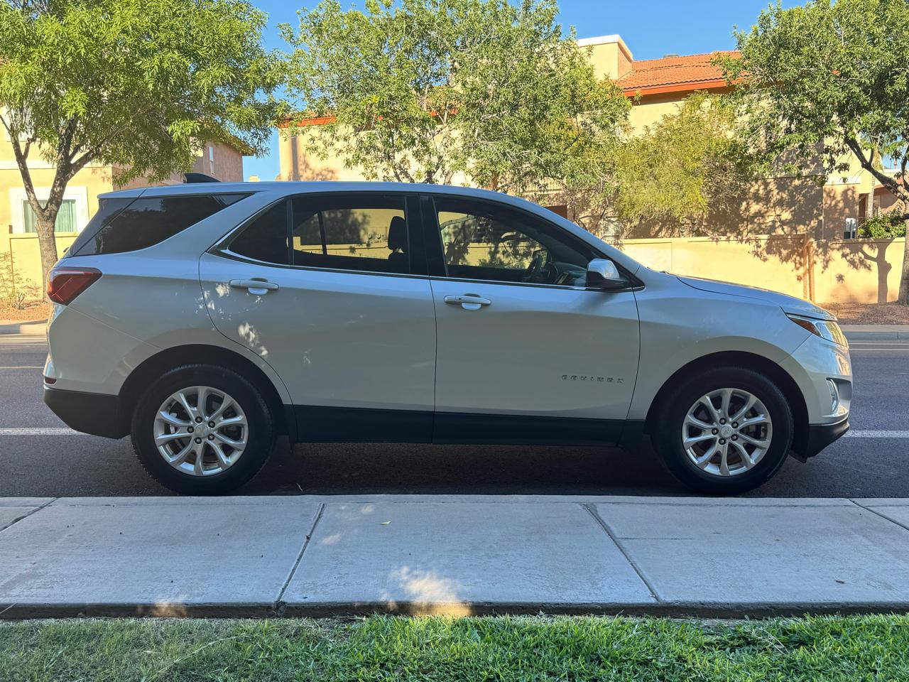 Chevrolet Equinox FWD 4dr LT w/1LT 2020