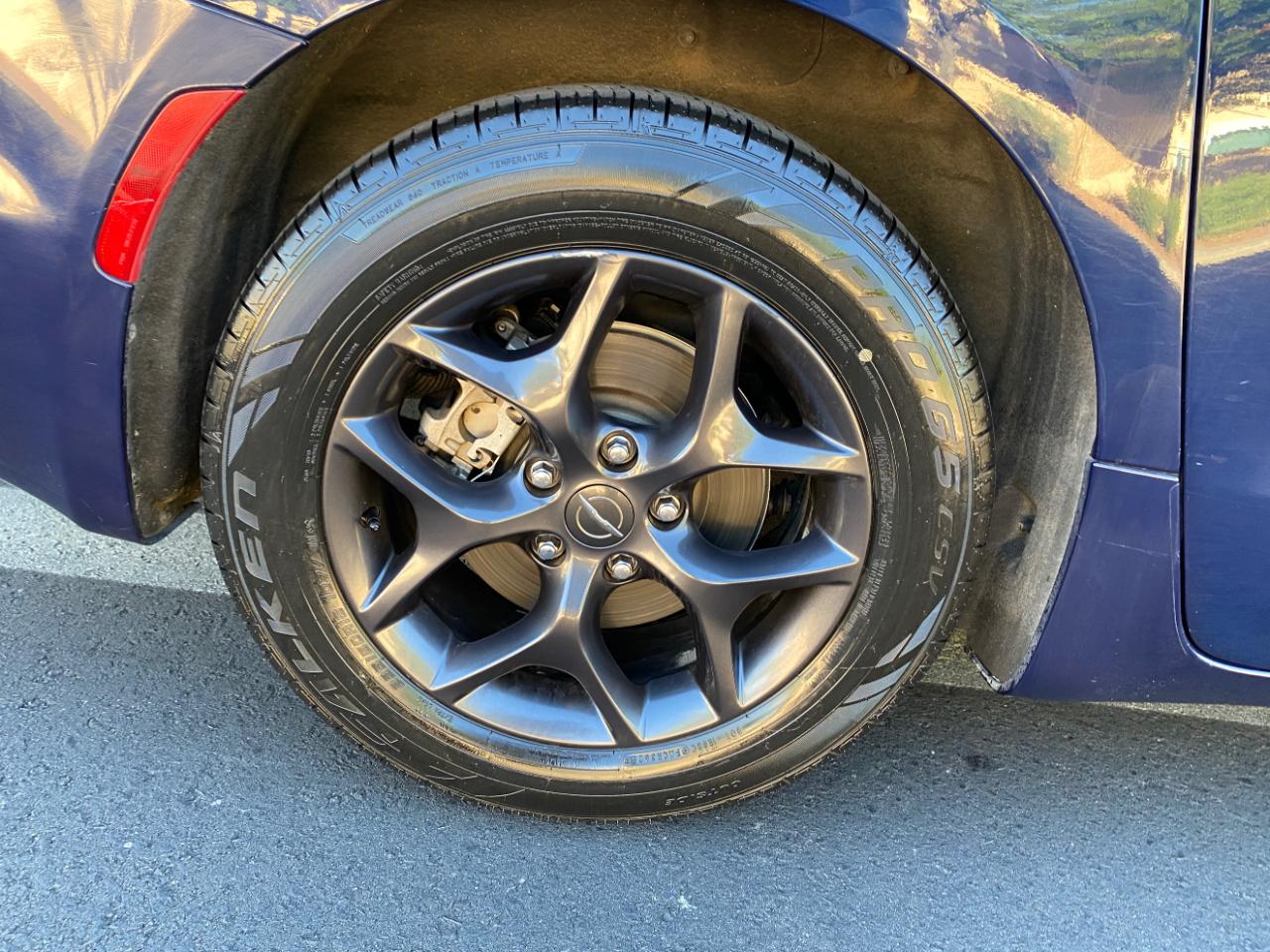 Chrysler Pacifica Touring L FWD 2018