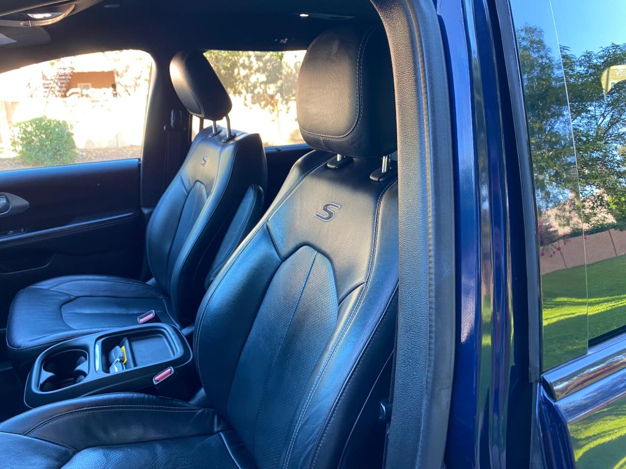 Chrysler Pacifica Touring L FWD 2018
