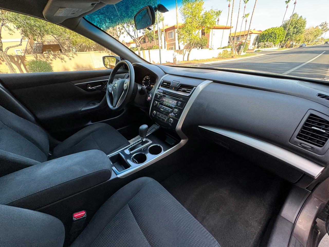 Nissan Altima 4dr Sdn I4 2.5 S 2014