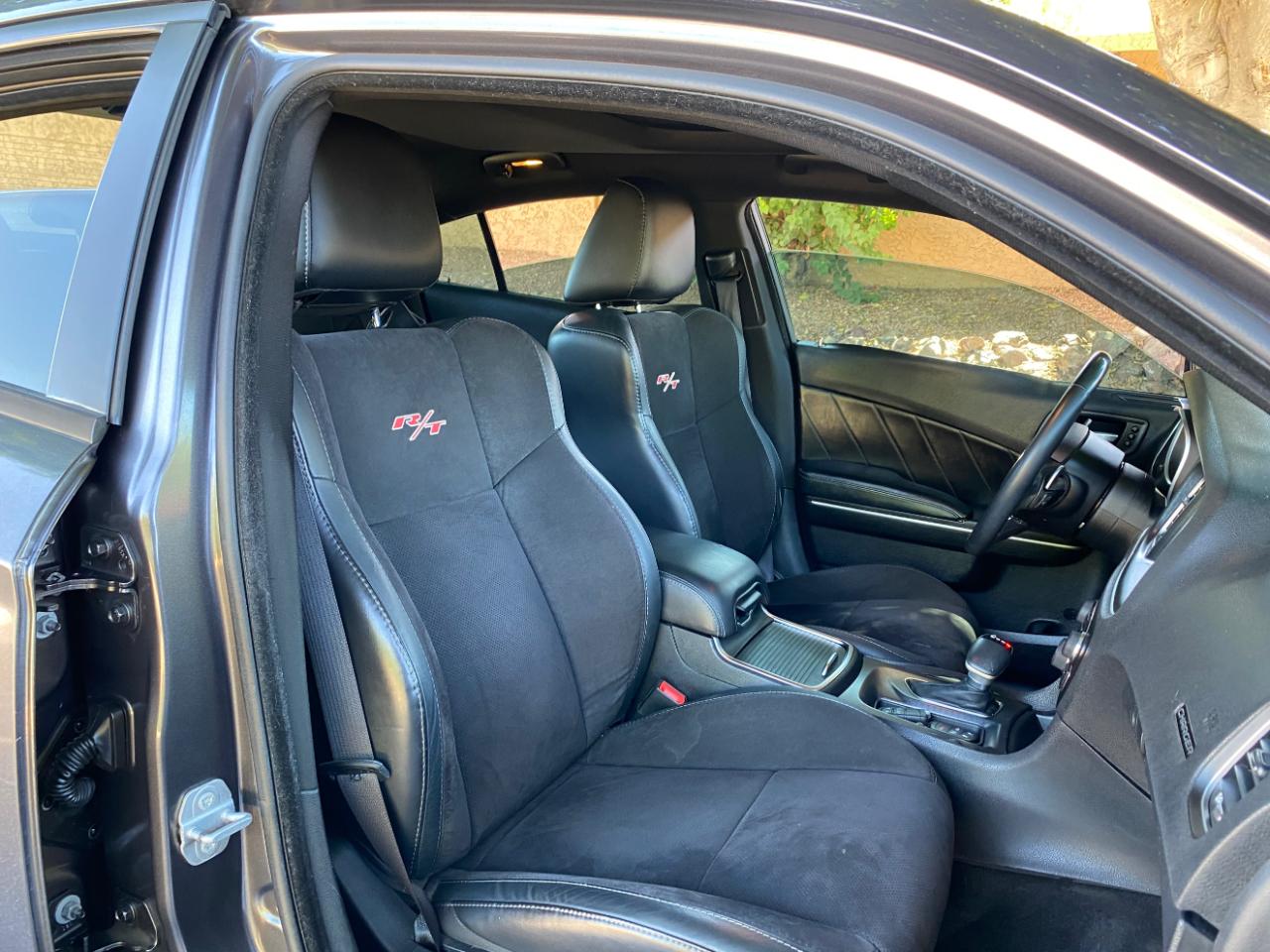 Dodge Charger 4dr Sdn Road/Track RWD 2015