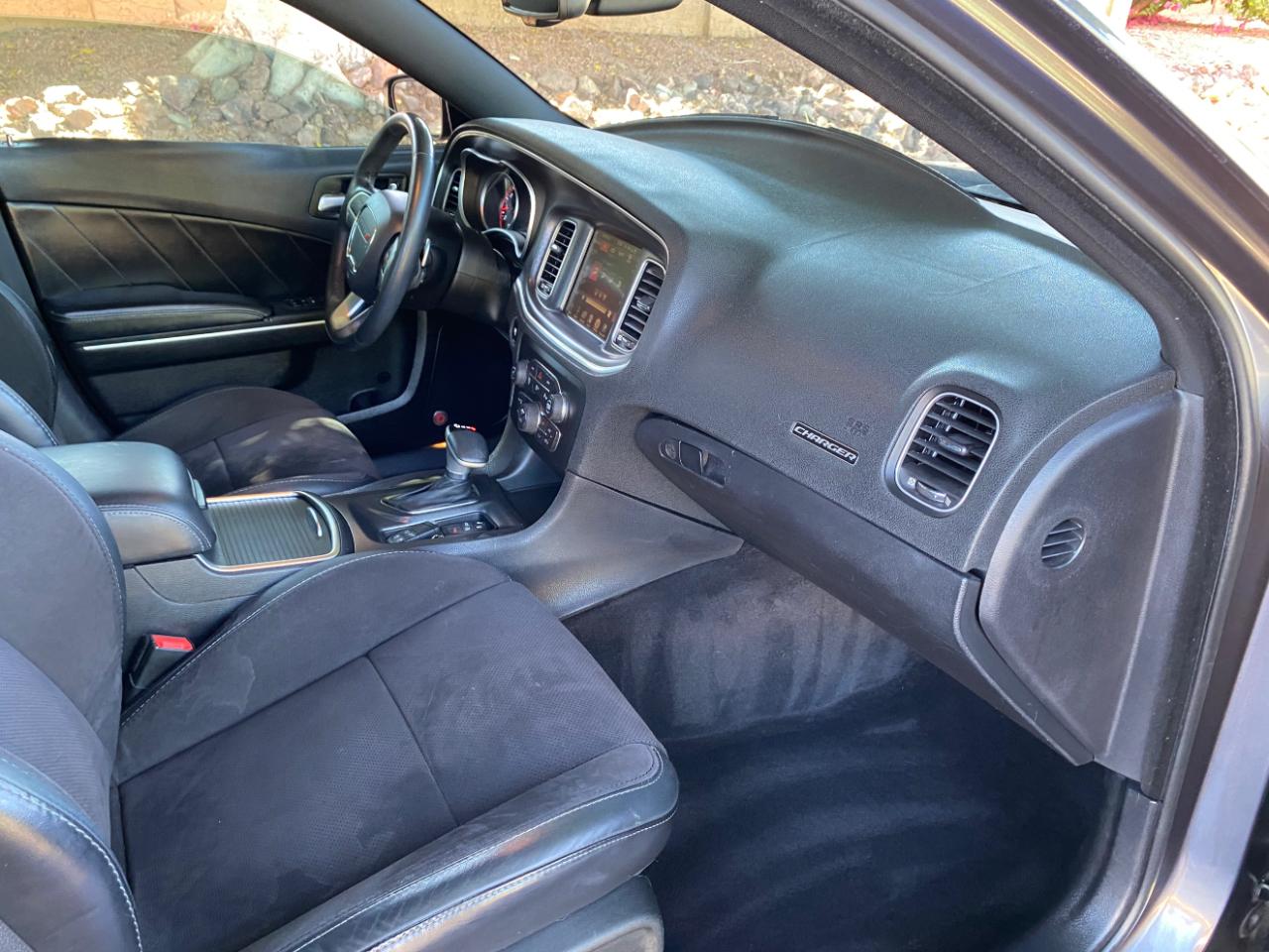 Dodge Charger 4dr Sdn Road/Track RWD 2015