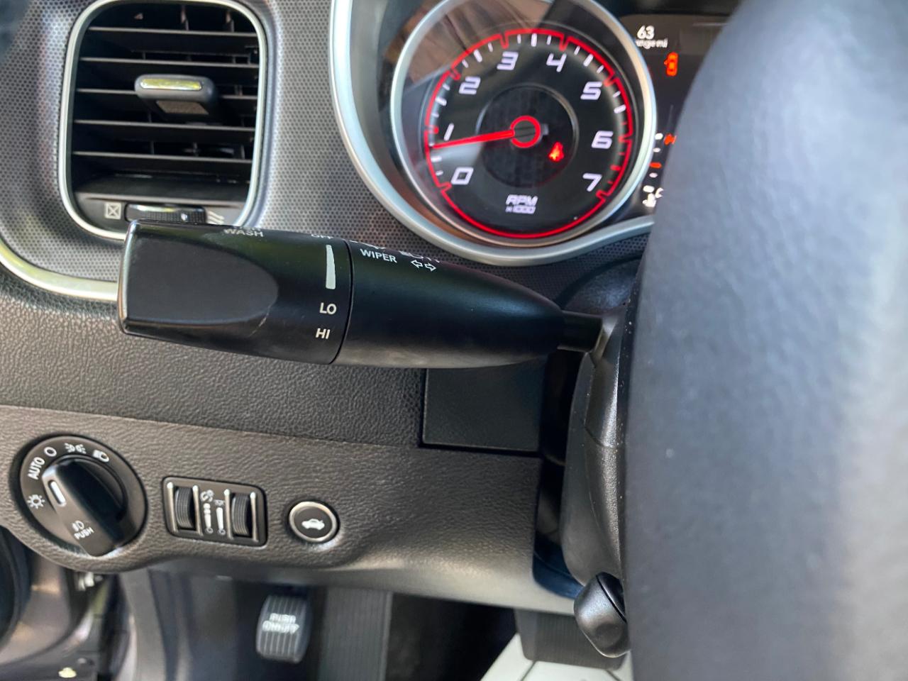 Dodge Charger 4dr Sdn Road/Track RWD 2015