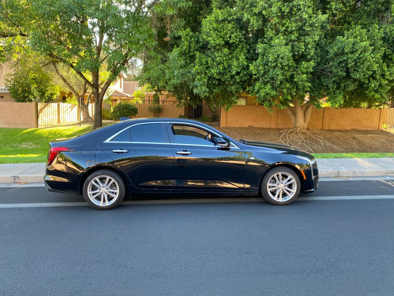 Cadillac CT4 4dr Sdn Luxury 2024