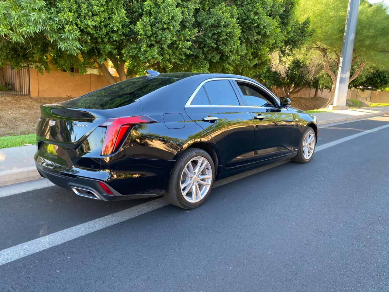 Cadillac CT4 4dr Sdn Luxury 2024