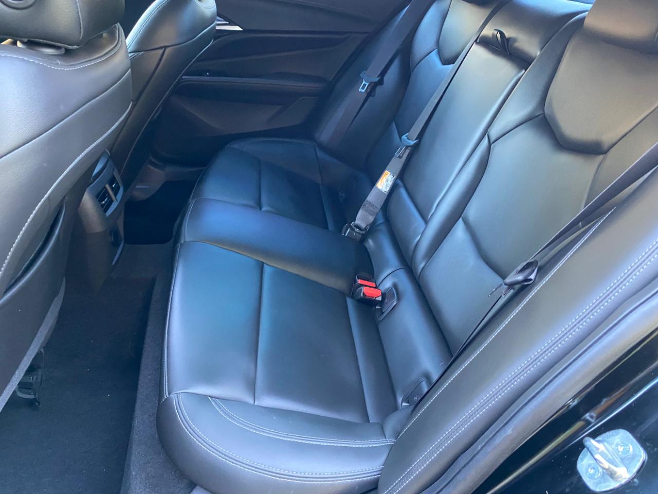 Cadillac CT4 4dr Sdn Luxury 2024