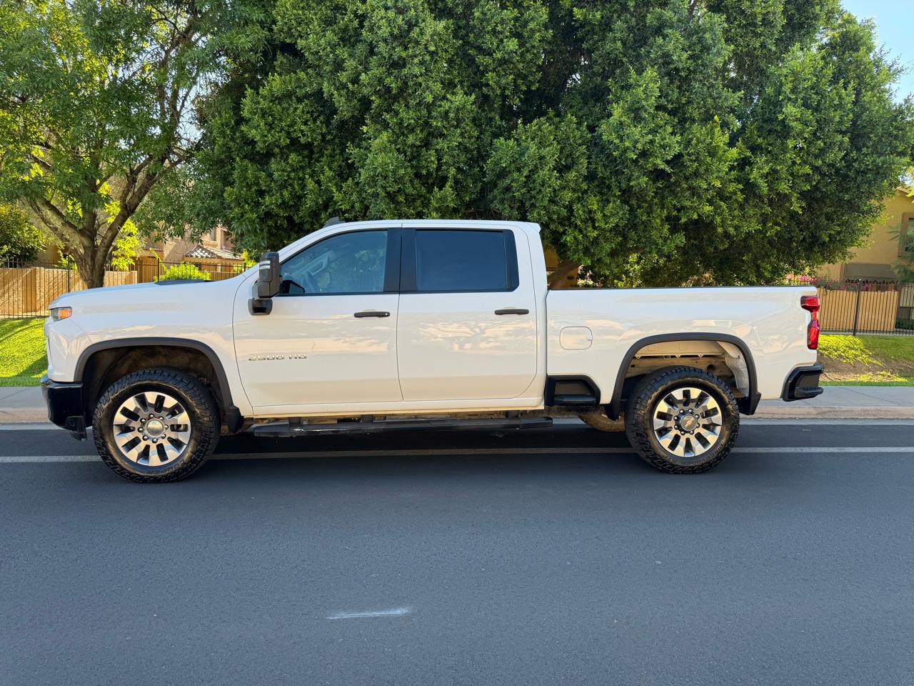 Chevrolet Silverado 2500HD 4WD Crew Cab 159" Custom 2022