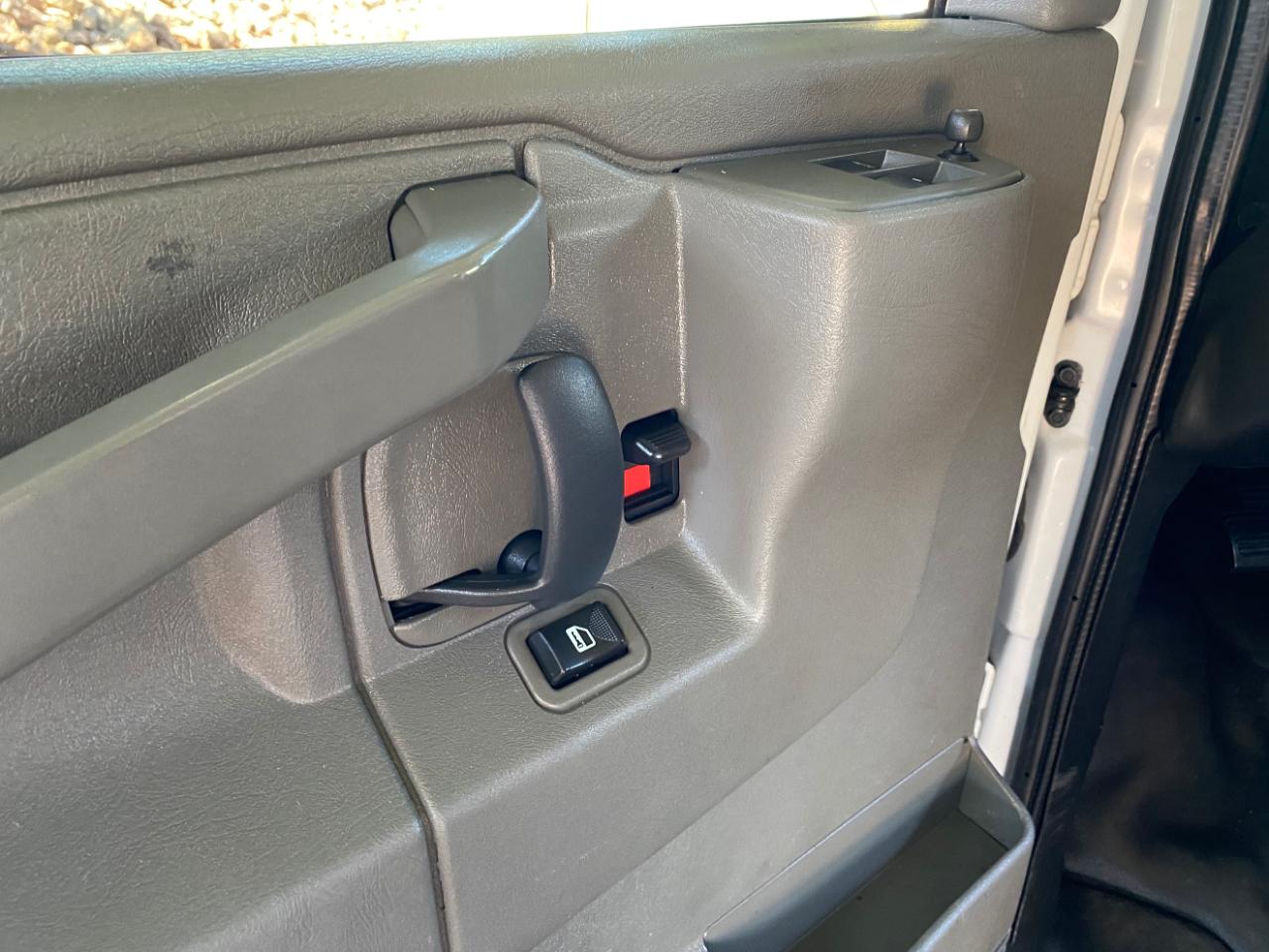 Chevrolet Express Cargo Van RWD 2500 135" 2022