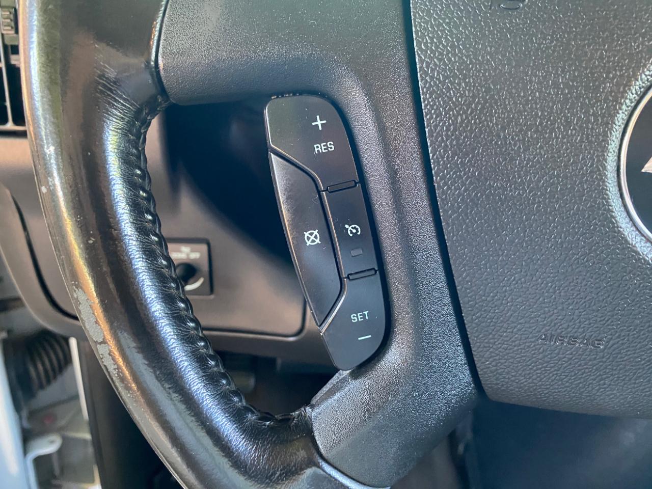 Chevrolet Express Cargo Van RWD 2500 135" 2022