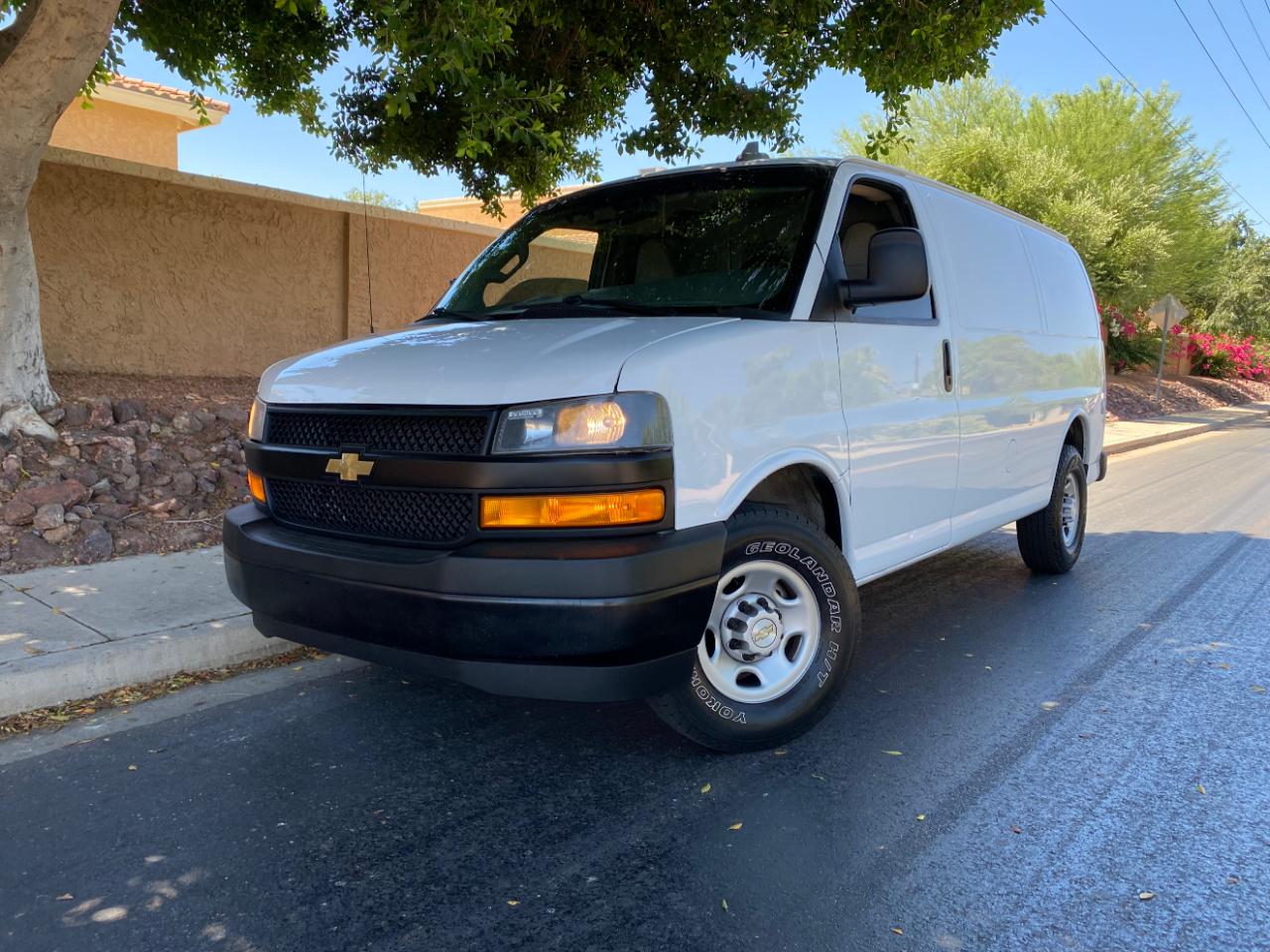 Chevrolet Express Cargo Van RWD 2500 135" 2022