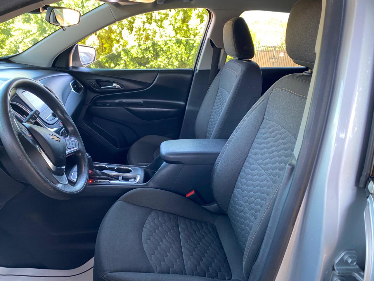 Chevrolet Equinox FWD 4dr LS w/1LS 2022