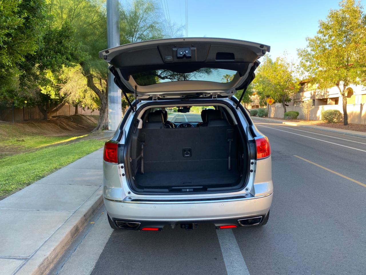 Buick Enclave photo 6