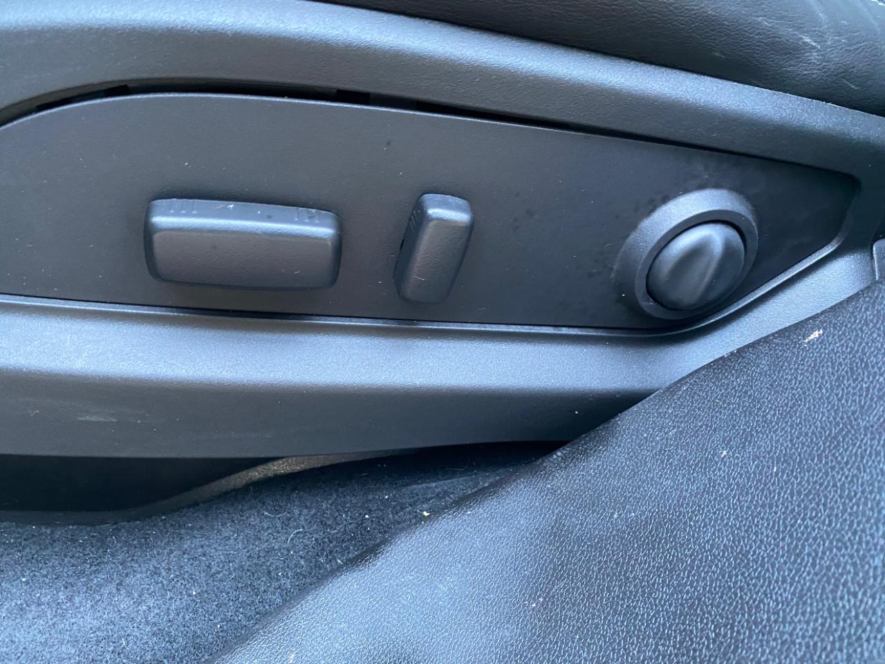Buick Enclave photo 29