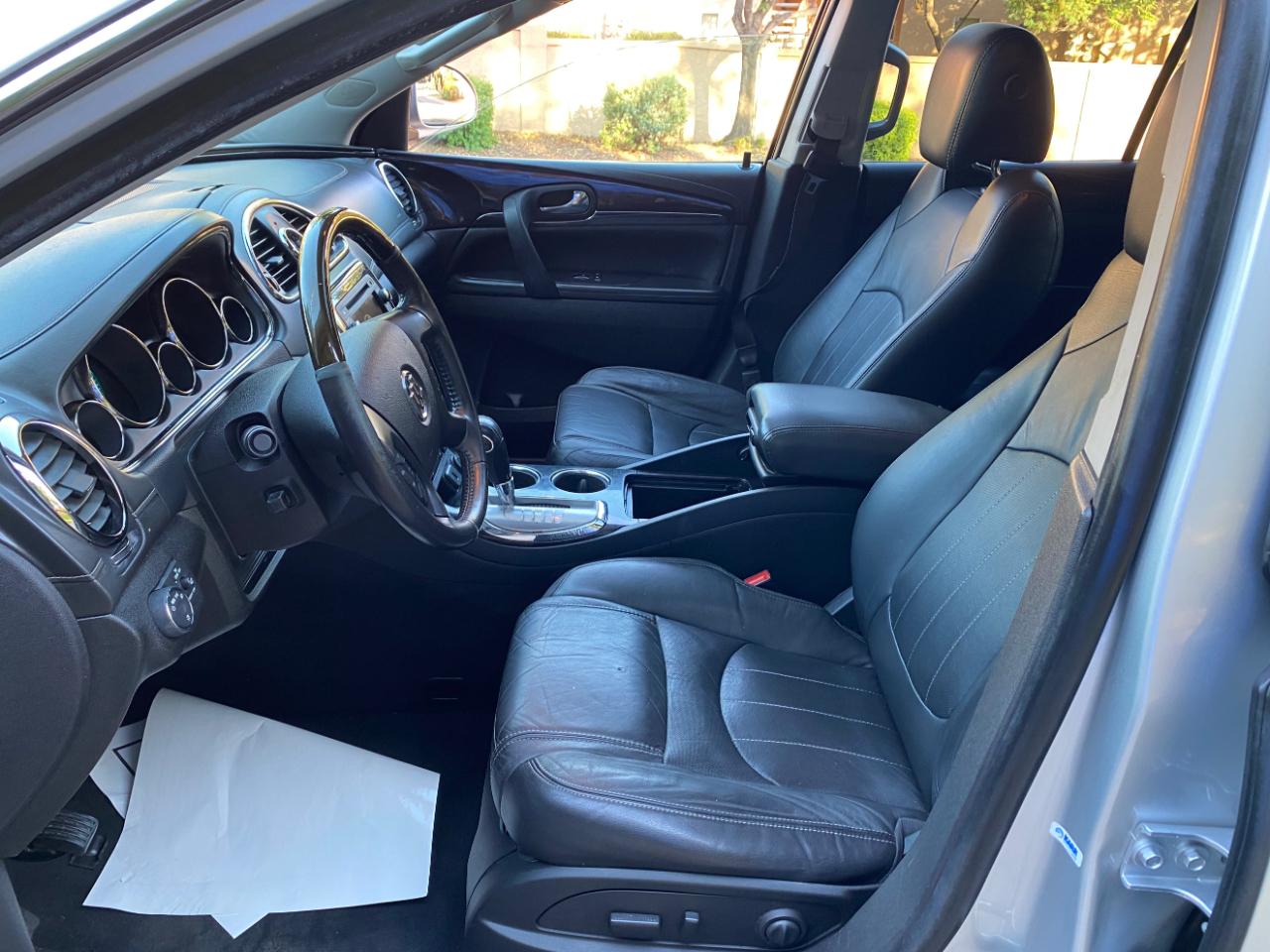 Buick Enclave photo 31