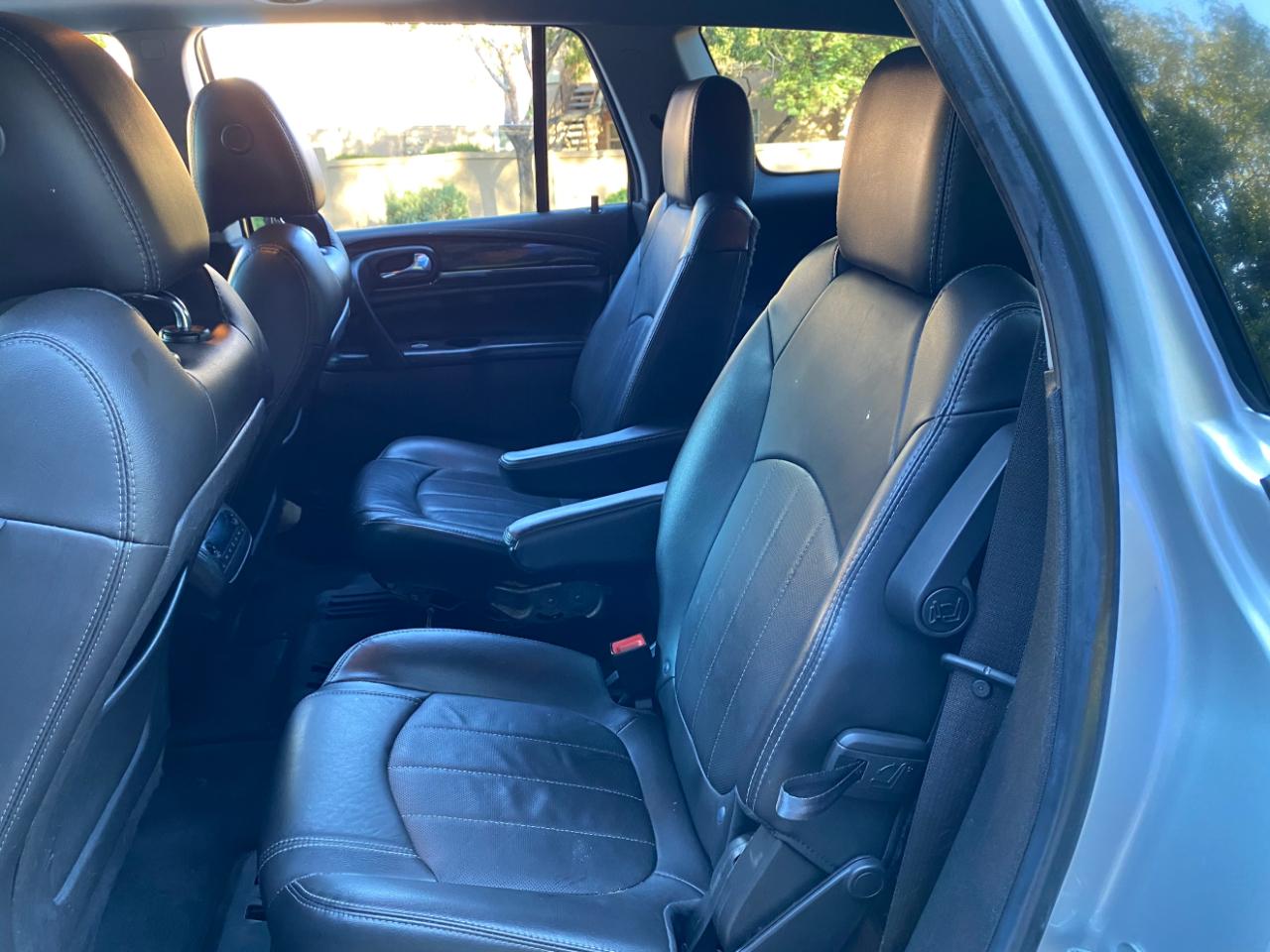 Buick Enclave photo 37