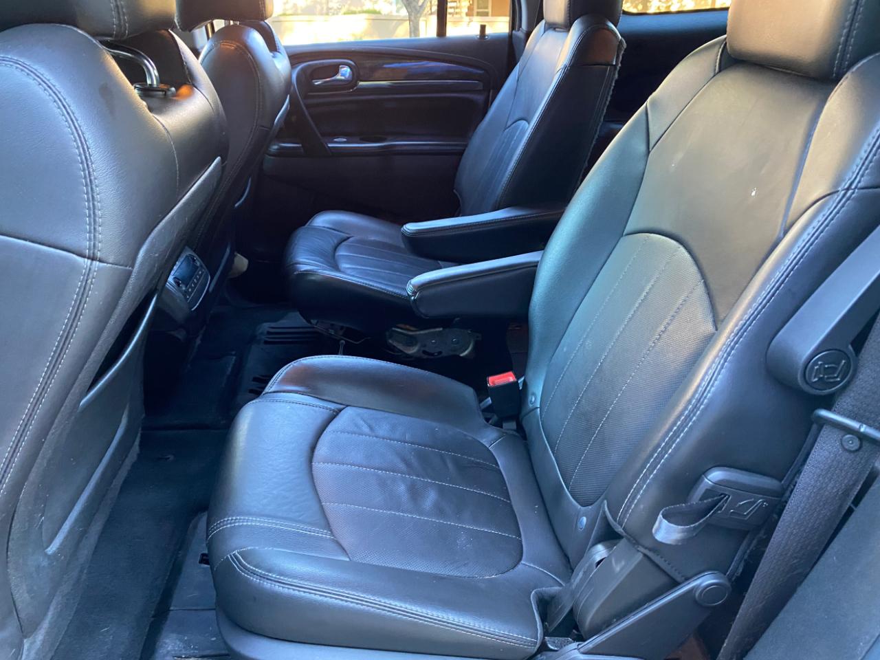 Buick Enclave photo 38