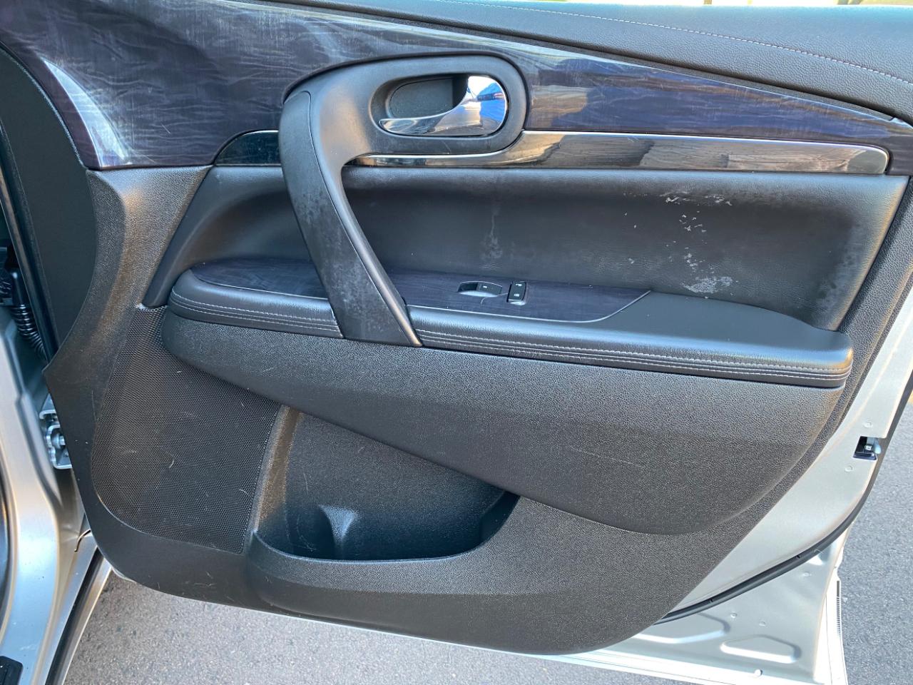 Buick Enclave photo 53