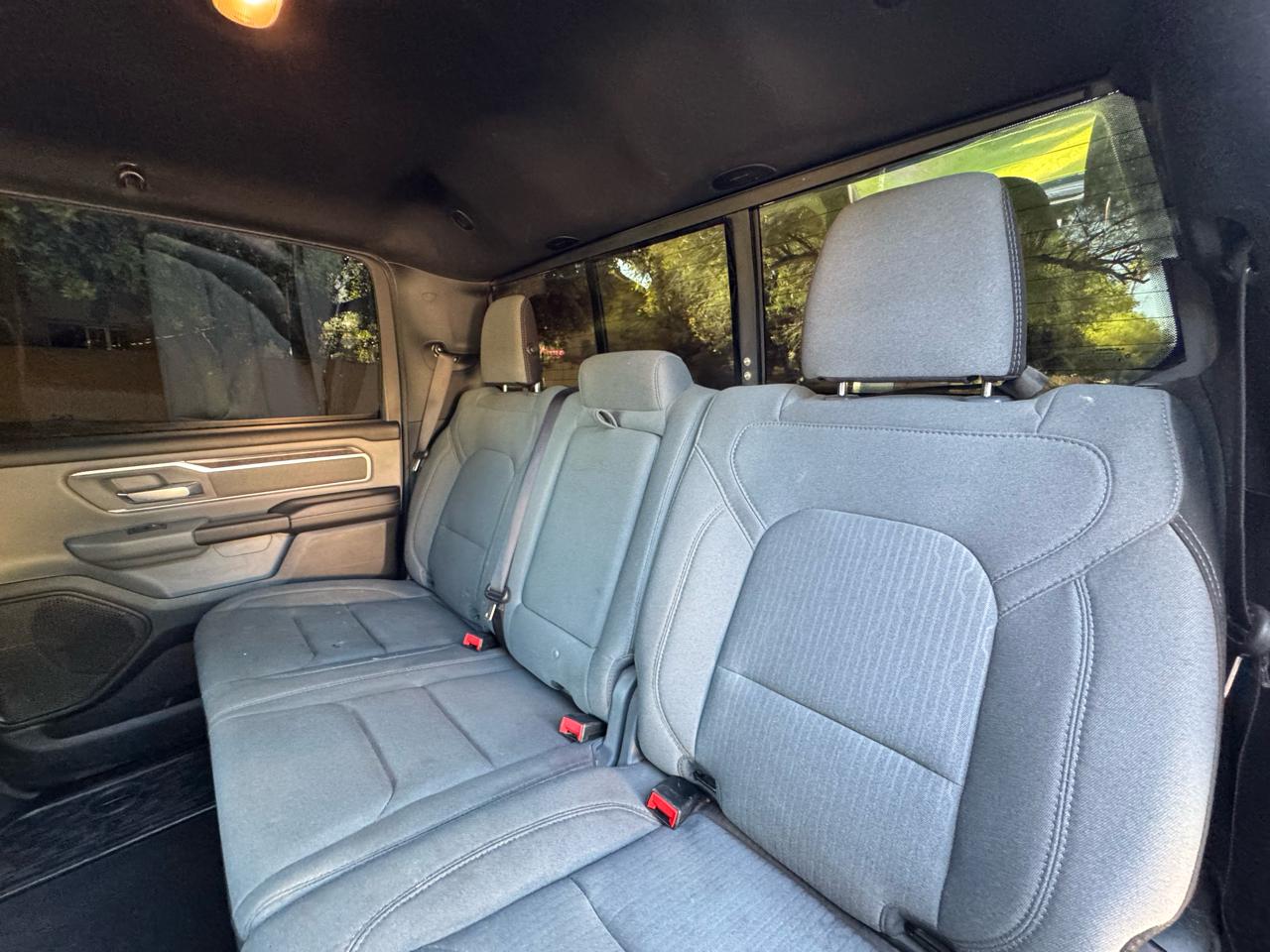 RAM 1500 Big Horn 4x4 Crew Cab 6'4" Box 2022