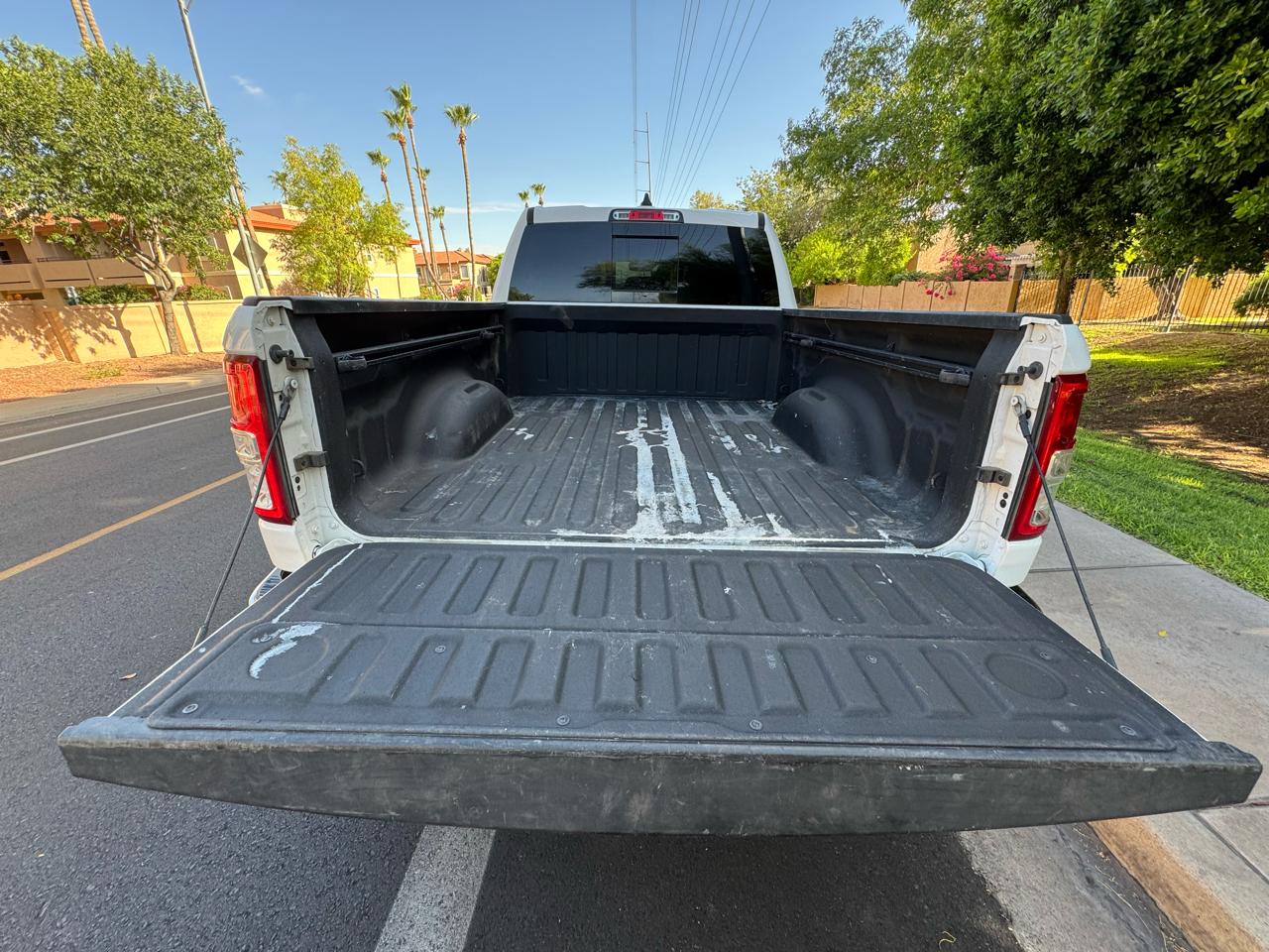 RAM 1500 Big Horn 4x4 Crew Cab 6'4" Box 2022