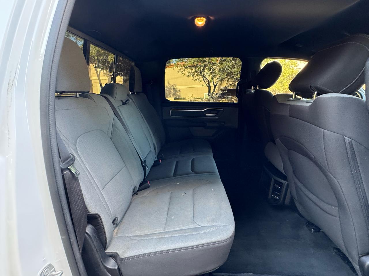 RAM 1500 Big Horn 4x4 Crew Cab 6'4" Box 2022