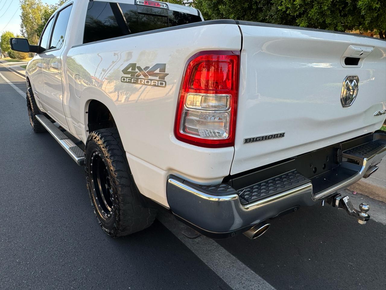 RAM 1500 Big Horn 4x4 Crew Cab 6'4" Box 2022