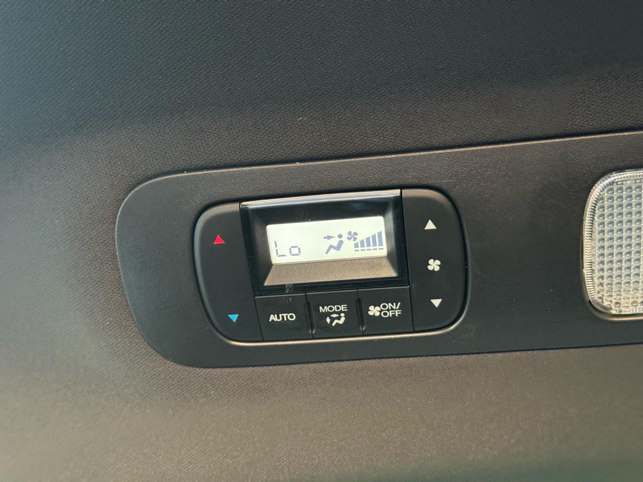Honda Odyssey Sport-L Auto 2025