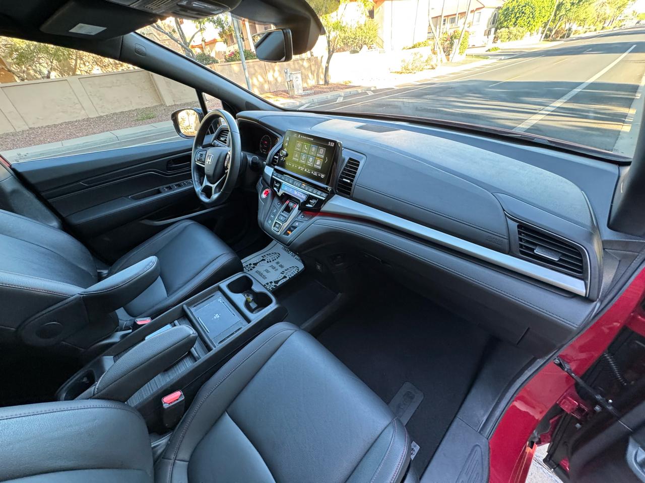 Honda Odyssey Sport-L Auto 2025