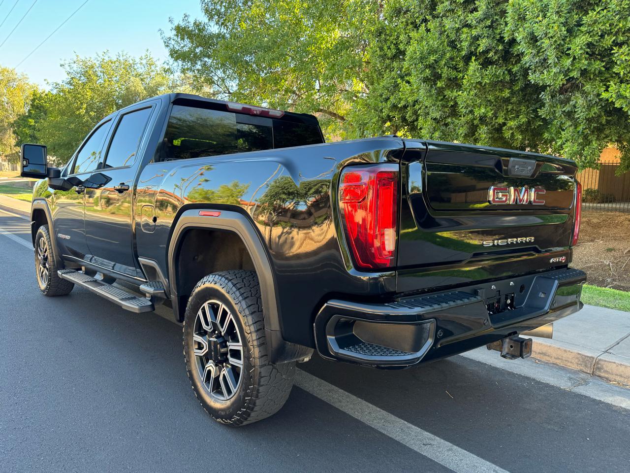 GMC Sierra 2500HD 4WD Crew Cab 159" AT4 2020
