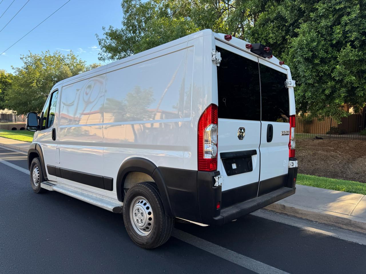 RAM ProMaster Cargo Van Tradesman 2500 Low Roof 136" WB w/Pass Seat 2025