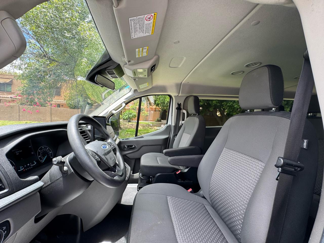 Ford Transit Passenger Wagon T-350 148" Low Roof XLT RWD 2024