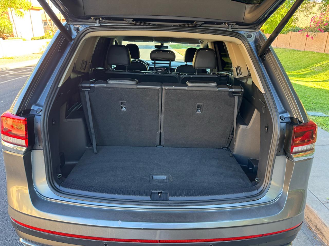 Volkswagen Atlas 2021.5 3.6L V6 SE w/Technology 4MOTION 2021